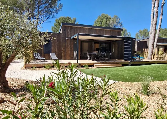 Premium Au Coeur De La Pinede, Ideal Pour Des En Familles Et Entre Amis Agde