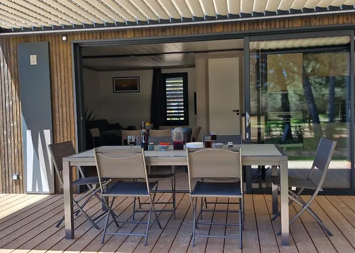 Premium Au Coeur De La Pinede, Ideal Pour Des En Familles Et Entre Amis Prázdninový dům