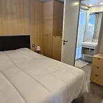 Premium Au Coeur De La Pinede, Ideal Pour Des En Familles Et Entre Amis *