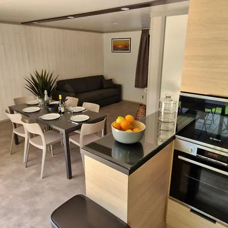 Premium Au Coeur De La Pinede, Ideal Pour Des En Familles Et Entre Amis Dom wakacyjny Agde
